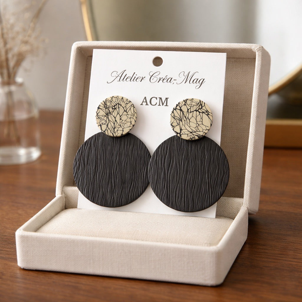 Boucles d’oreilles Élégance Noire et Écrue